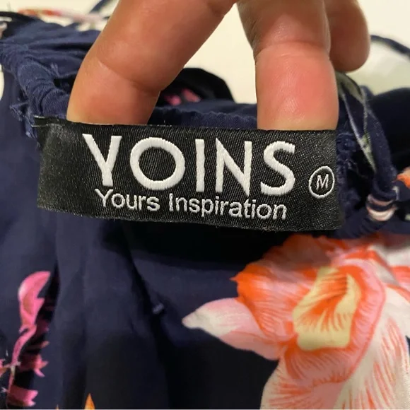 82. Yoins Your Inspiration floral shorts romper size medium - Picture 3 of 5